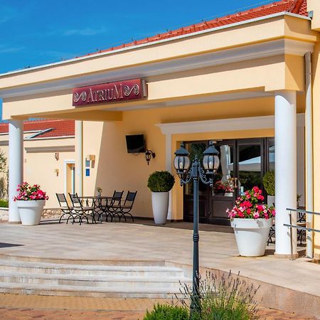 Guest Accommodation Atrium Gulin Lozovac Exterior foto